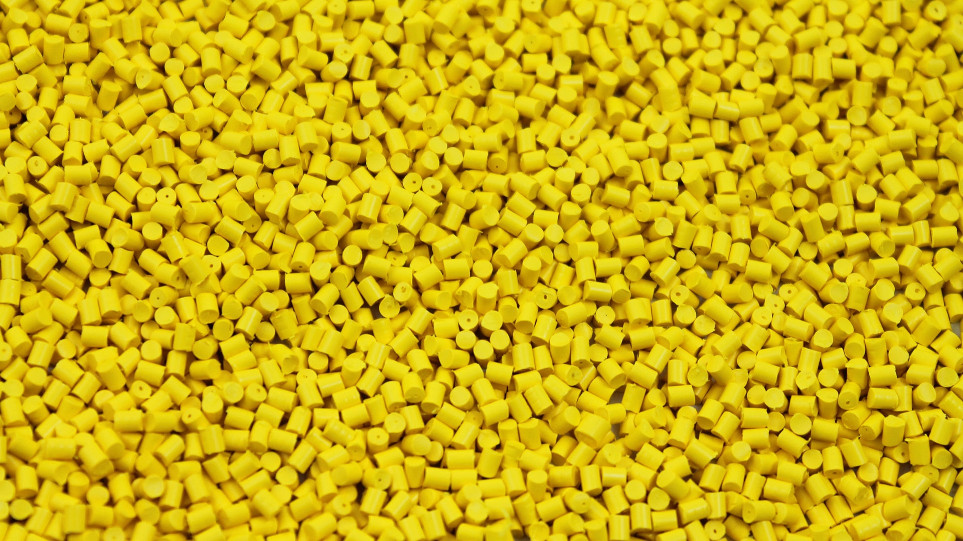 Detailaufnahme von gelben Granulat